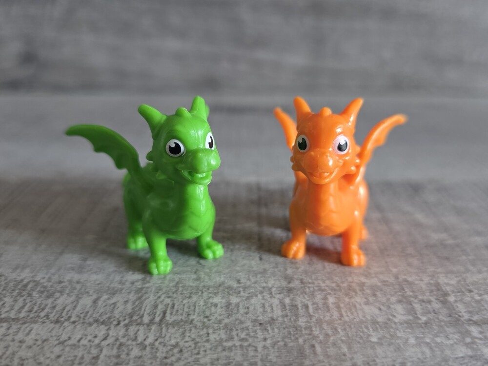 Paw Patrol Rescue Knights Mini Dragon Figure Green Orange Animated Toy g42